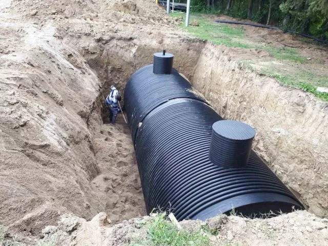 Plastične septičke jame 40.000l Ø 2.400 x 8.900 mm - 3