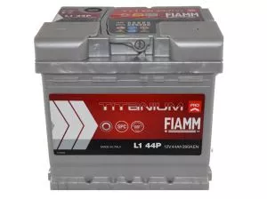 AKUMULATOR FIAM TITANIUM PRO FIAT - 12V 44AH 390A DESNO+ - 0