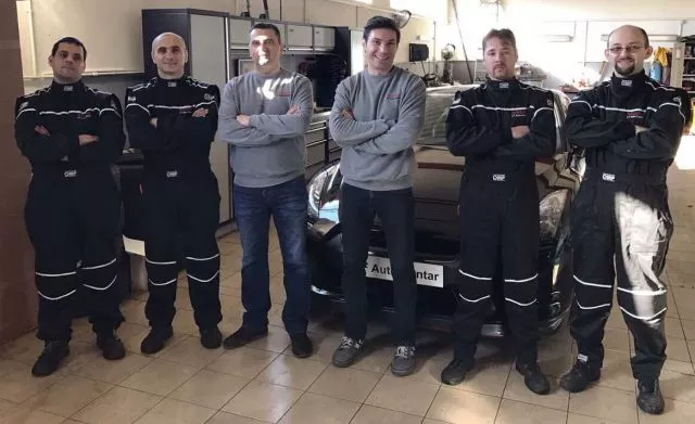 Ovlašćeni serviser i prodavac NISSAN vozila  - Lady F  - 0