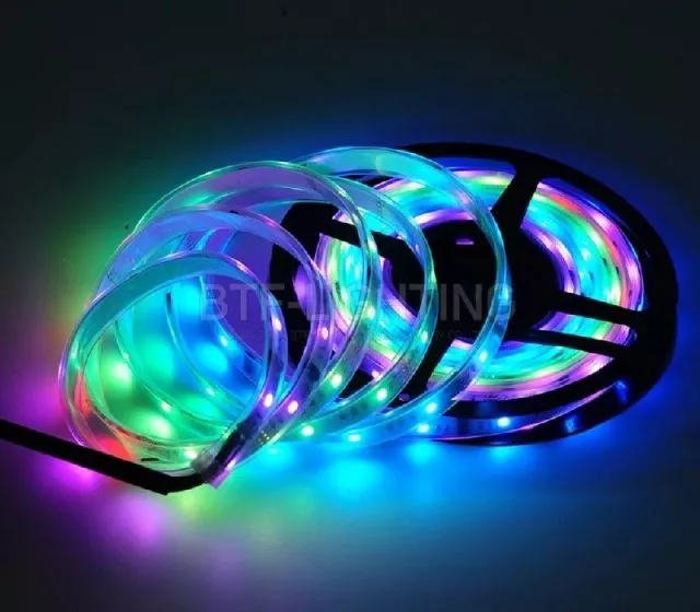 Led traka 10,8w 5050 RGB IP65 5M - 0