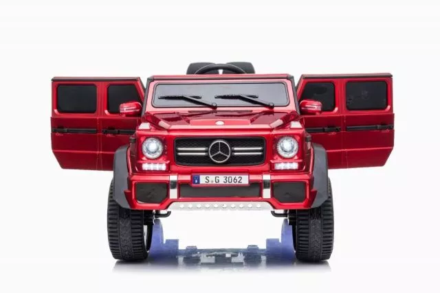 Auto za decu Mercedes Benz MAYBAH G650 na akumulator sa mekim gumama i kožnim sedištem – metalik crv