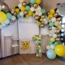 Dekoracija balonima za proslavu 1. rođendana Ba144 - 0