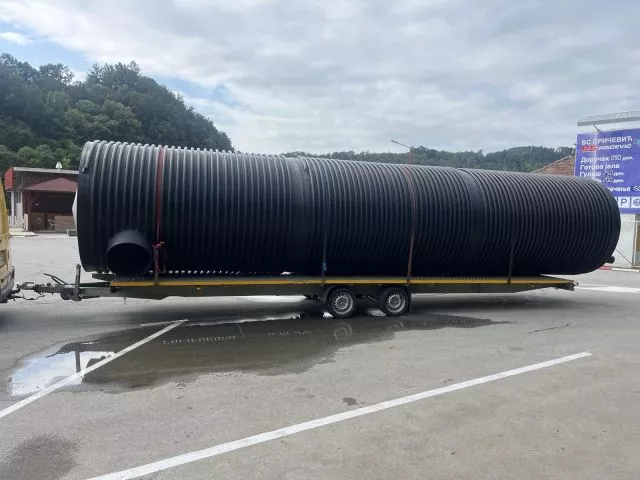 Horizontalni plastični rezervoar 30.000l - 4