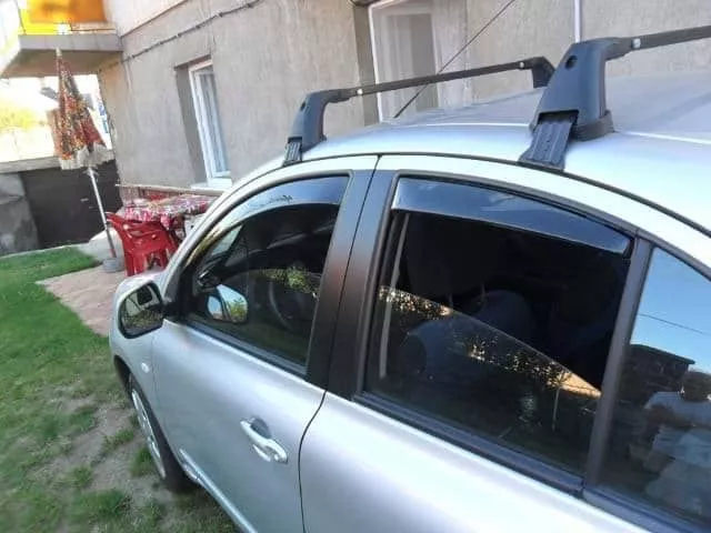 Bočni vetrobrani (prednji) za Nissan Micra (5 vrata, 2011-) - 0