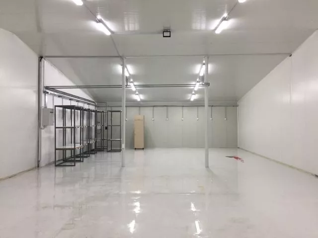 Izdajem magacin u Rakovici od 180m2 i 210m2 - 3