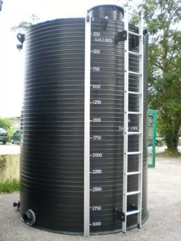 Vertikalni plastični rezervoar 15.000l Ø 2.400 x 3.400 mm - 1