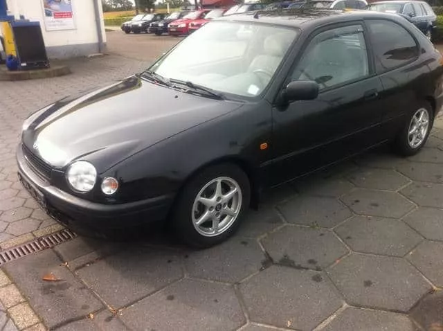 Bočni vetrobrani (prednji) za Toyota Corolla (3 vrata, 1997-2002) - 0