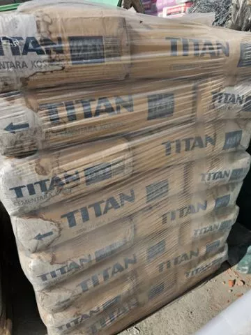 CEMENT TITAN - 1