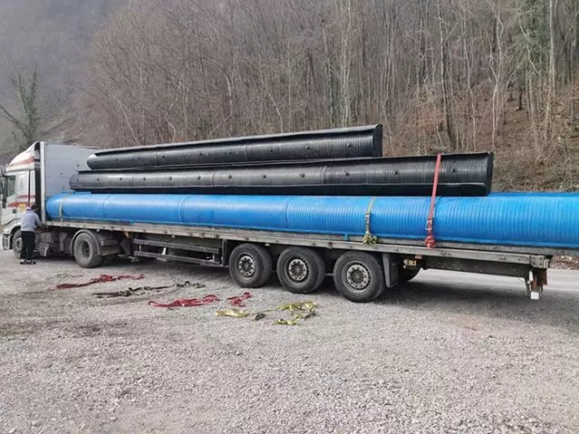 Plastični ponton Ø 600 mm nosivosti 140 kg / m - 5