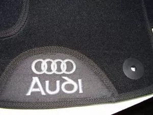 Audi Auto patosnice - 0