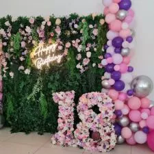 Dekoracija balonima za proslavu 18. rođendana BA158 - 0