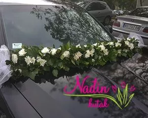 Cvetna aranžman za svadbeni auto - A045 - 0