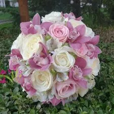 Bidermajer spoj ruža , orhideja i alstromerija - B349 - 0