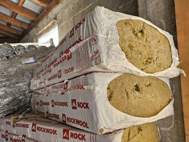 KAMENA VUNA - Rockwool - 1