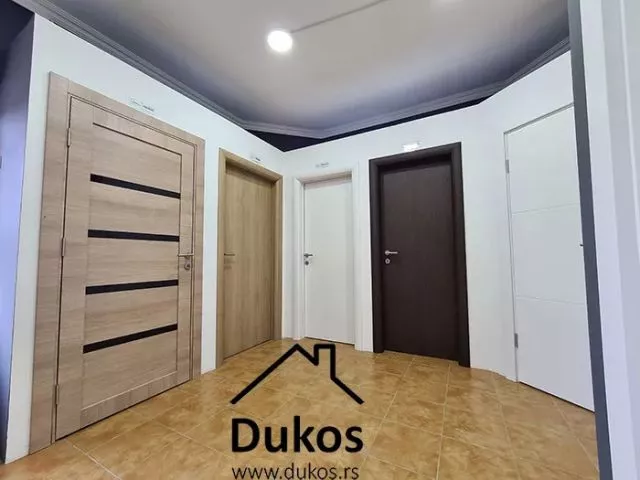 Dukos sobna vrata - 0