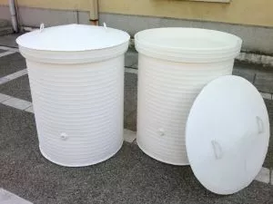 Plastična kaca 1500l prečnik Ø 1200 visina 1350 mm - 0