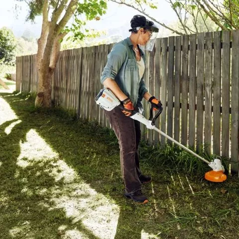 STIHL FSA 56- ACCU TRIMER ZA TRAVU - 0