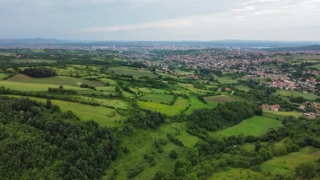 Prodajem novoizgradjenu kucu 5,5km od centra Kragujevca - 6