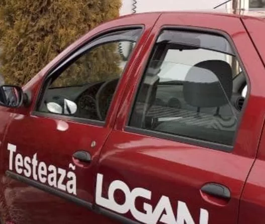 Bočni vetrobrani (prednji) za Dacia Logan - 0