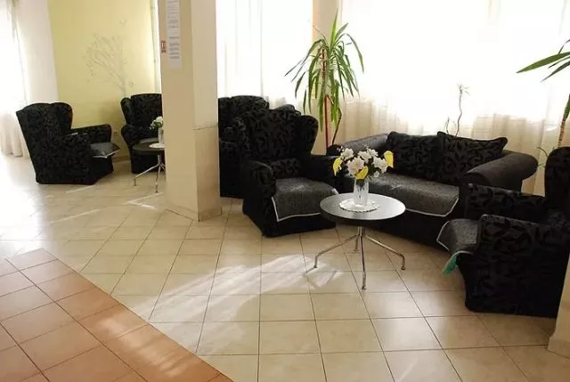 APARTMAN - Psihički očuvane osobe - Bračni par - Poluzavisan tip korisnika - 1