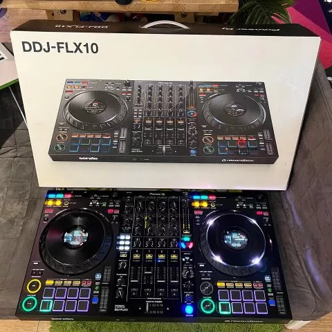 Pioneer XDJ-RX3, Pioneer XDJ-XZ, Pioneer OPUS-QUAD,  DDJ-FLX10, Pioneer CDJ-3000, Pioneer DJM-A9  - 