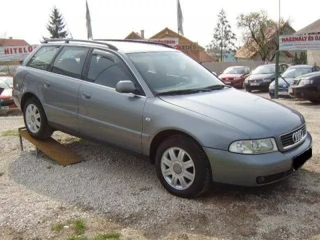 Prednji bočni vetrobrani za Audi A4 Karavan (1994-2000) - 0