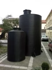 Vertikalni plastični rezervoar 5.000l Ø 2.000 x 1.600 mm - 0