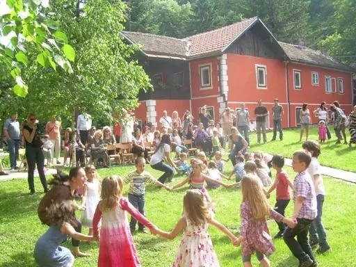 CELODNEVNI BORAVAK - ČAROBNA KUĆICA - 0